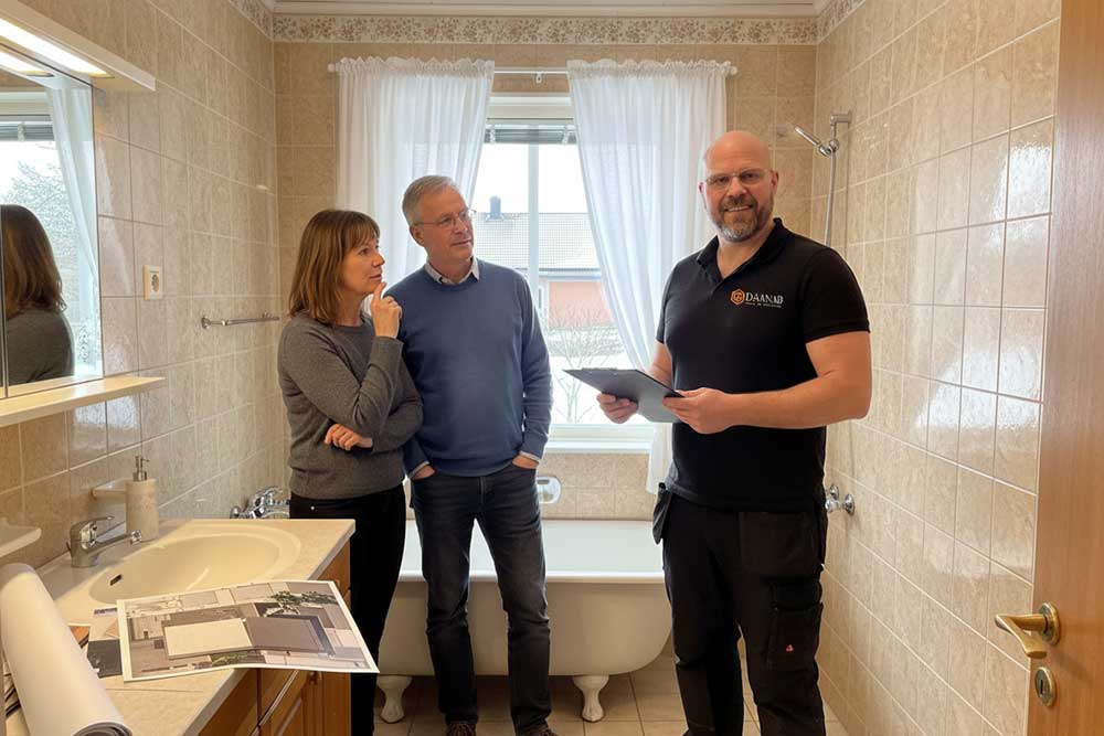 Par som får personligt platsbesök