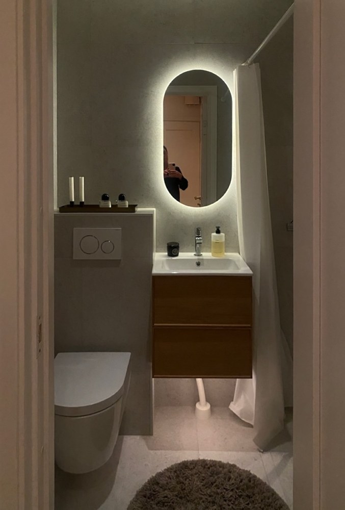 Badrum i grå klinker, Stockholm